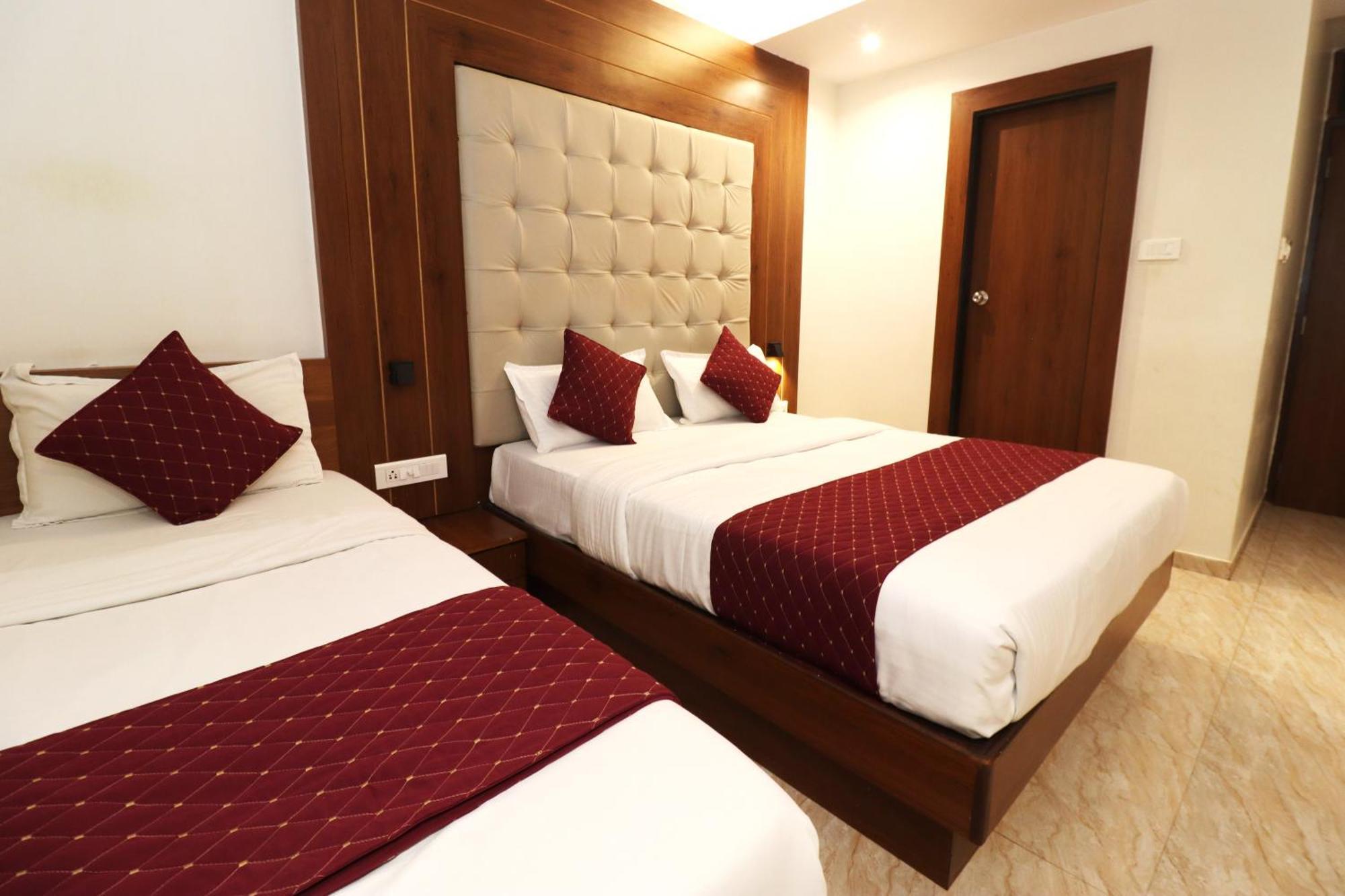 Gateway Star Hotel Bombay Extérieur photo