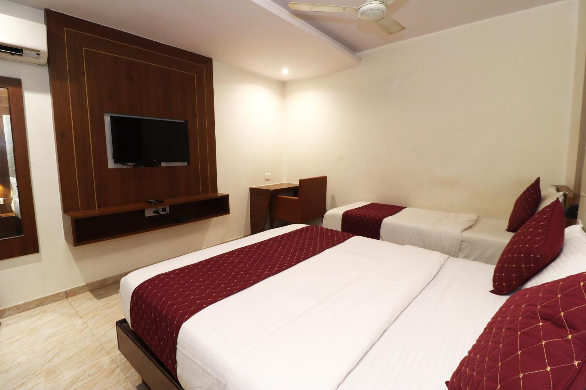 Gateway Star Hotel Bombay Extérieur photo