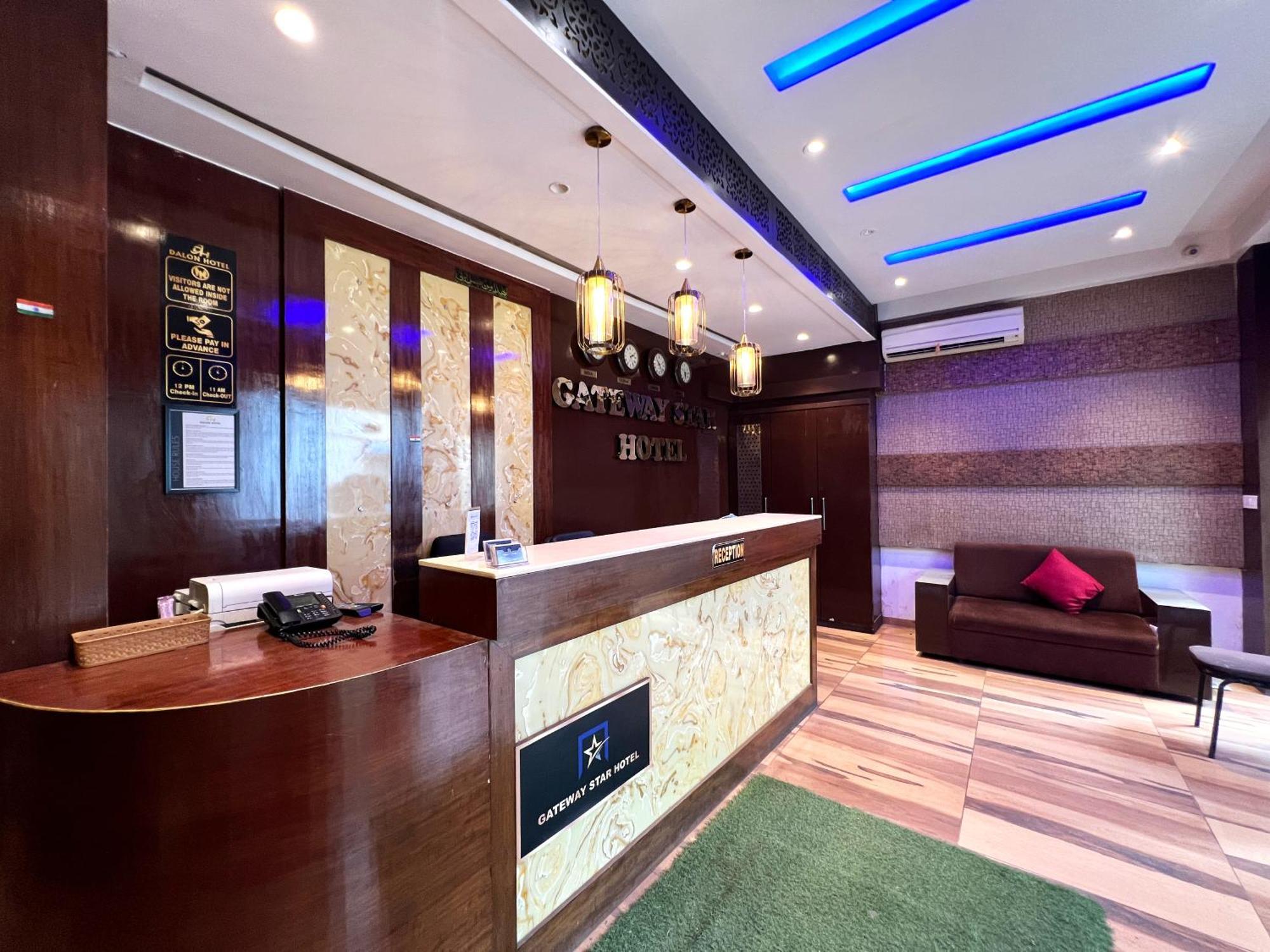 Gateway Star Hotel Bombay Extérieur photo