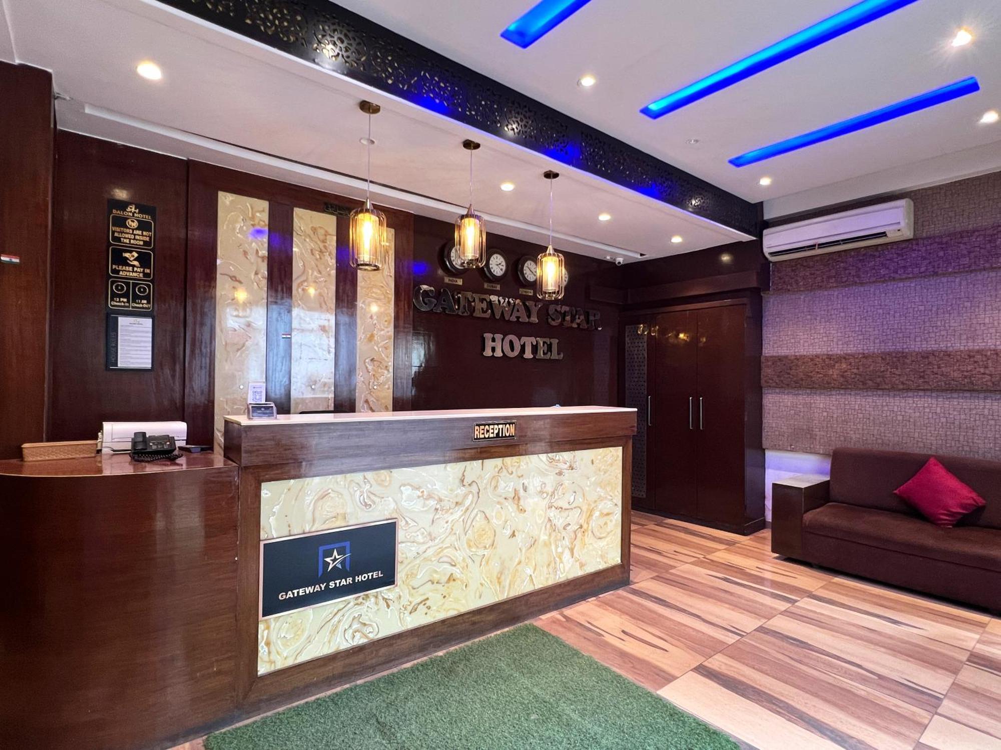Gateway Star Hotel Bombay Extérieur photo