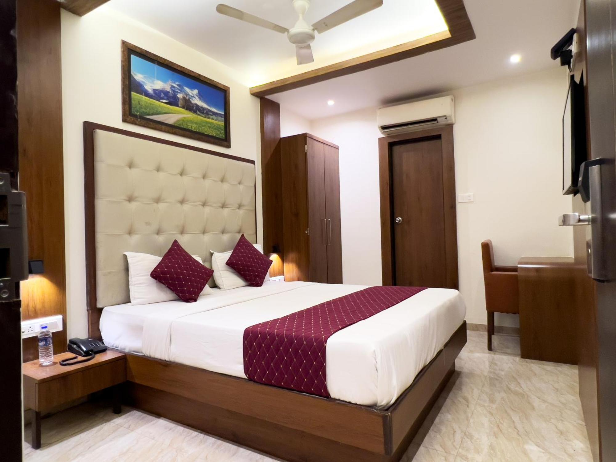 Gateway Star Hotel Bombay Extérieur photo